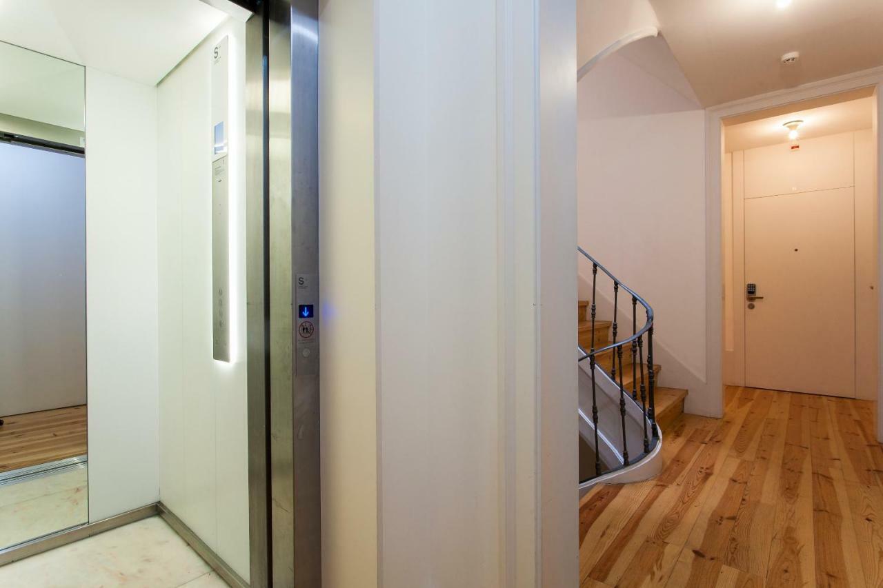 Lisbon Five Stars Apartments Combro 77 エクステリア 写真